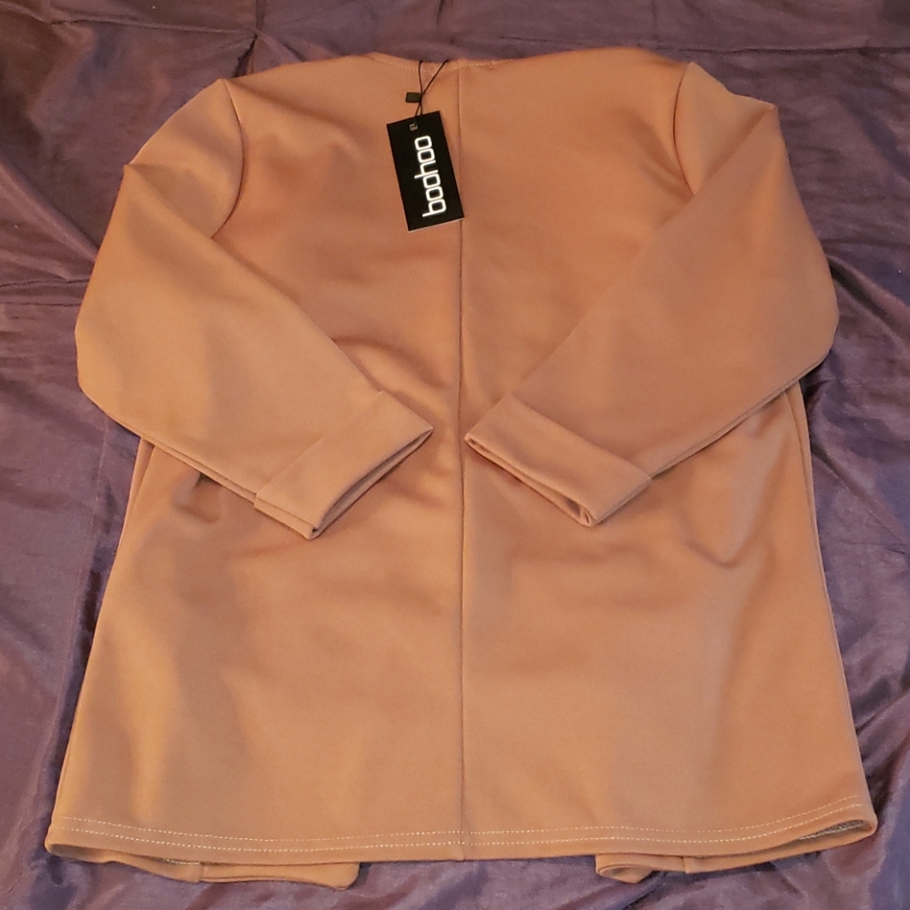 Blazer - Picture 2 of 3